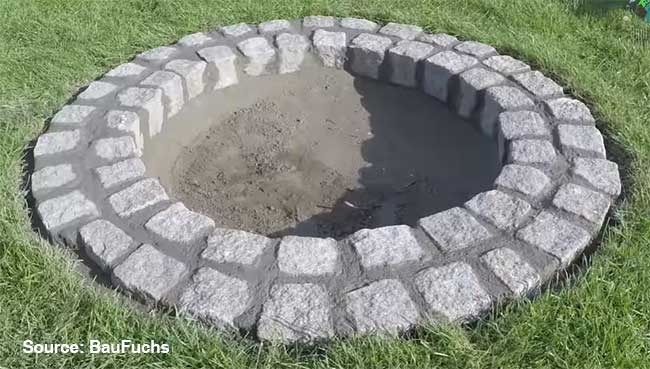 Fire-pit-on-grass